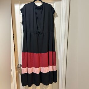 BloomChic Elegant Black Dress